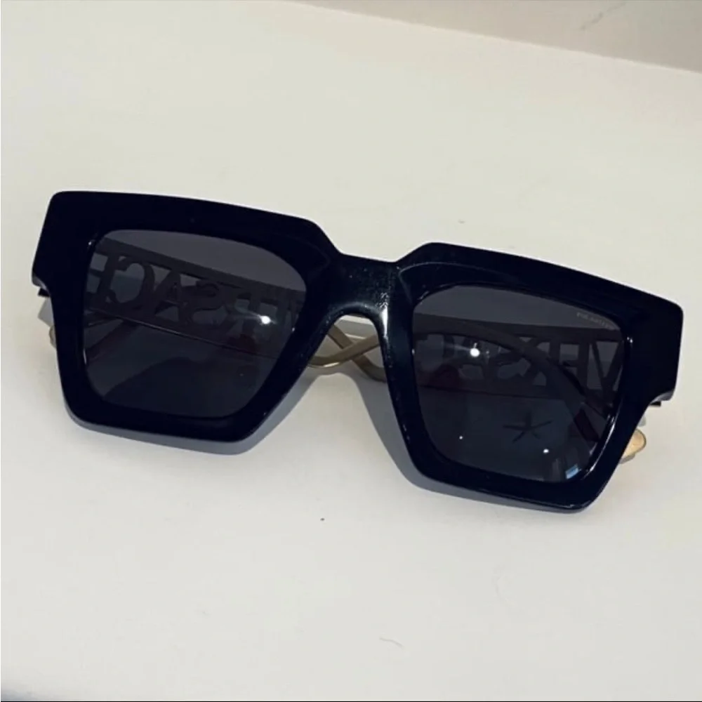 Versace Black and Gold Women's Low Bridge Fit Sunglasses, VE4431F50-X - Picture 2 of 8